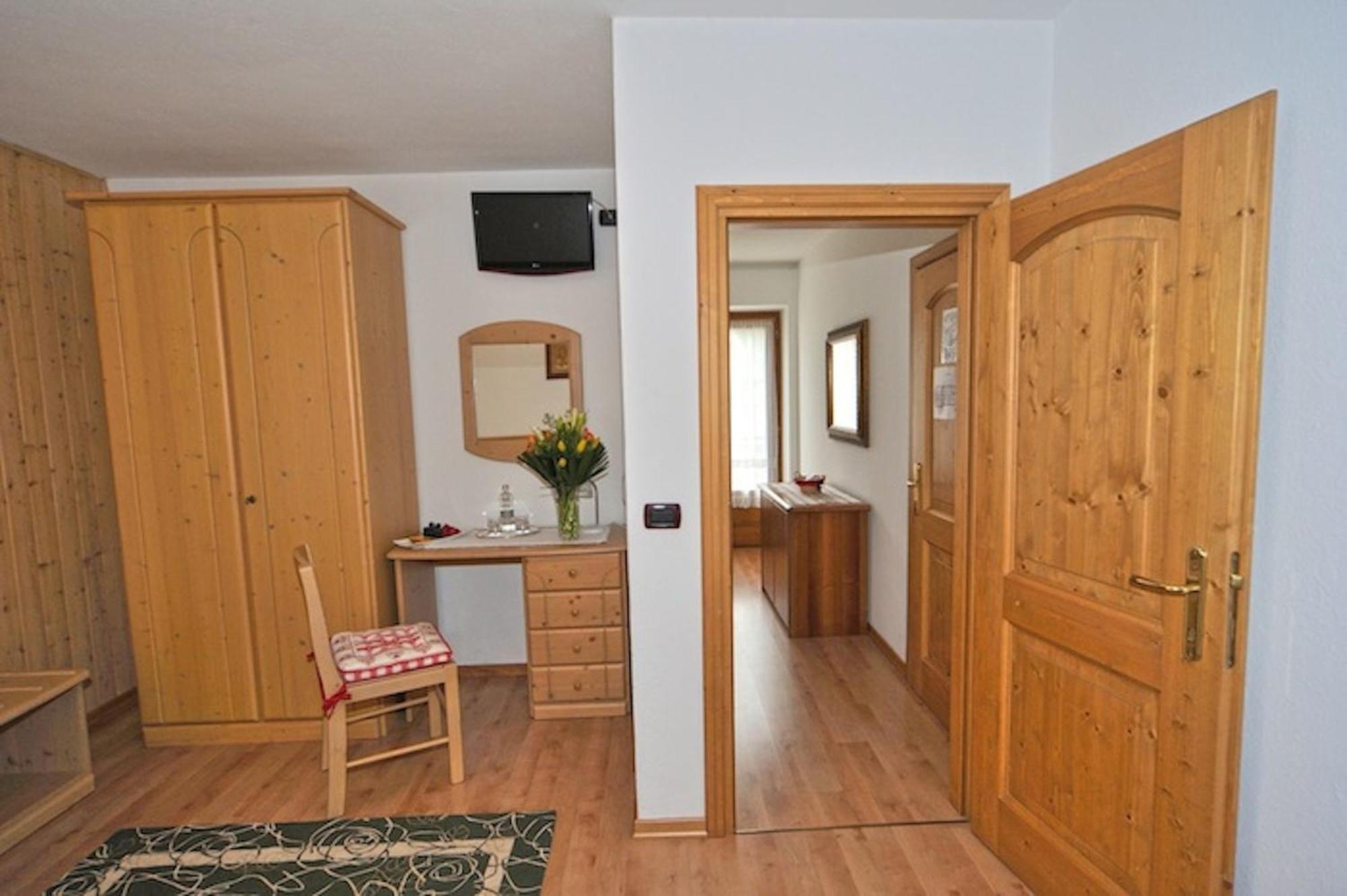 Albergo Ristorante Alle Codole Canale dʼAgordo Habitación foto